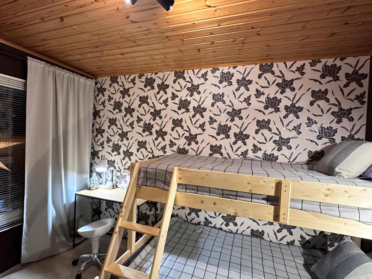 Linnunvilla With Sauna Рованиеми Экстерьер фото